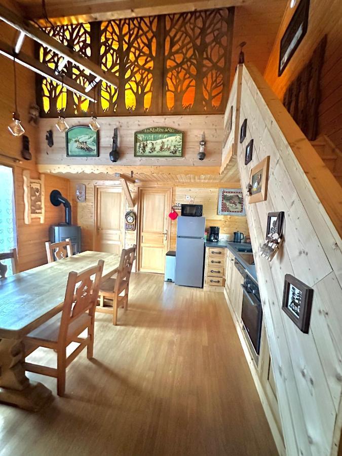 فيلا Refuge Des Cimes Saint-Laurent-en-Grandvaux المظهر الخارجي الصورة